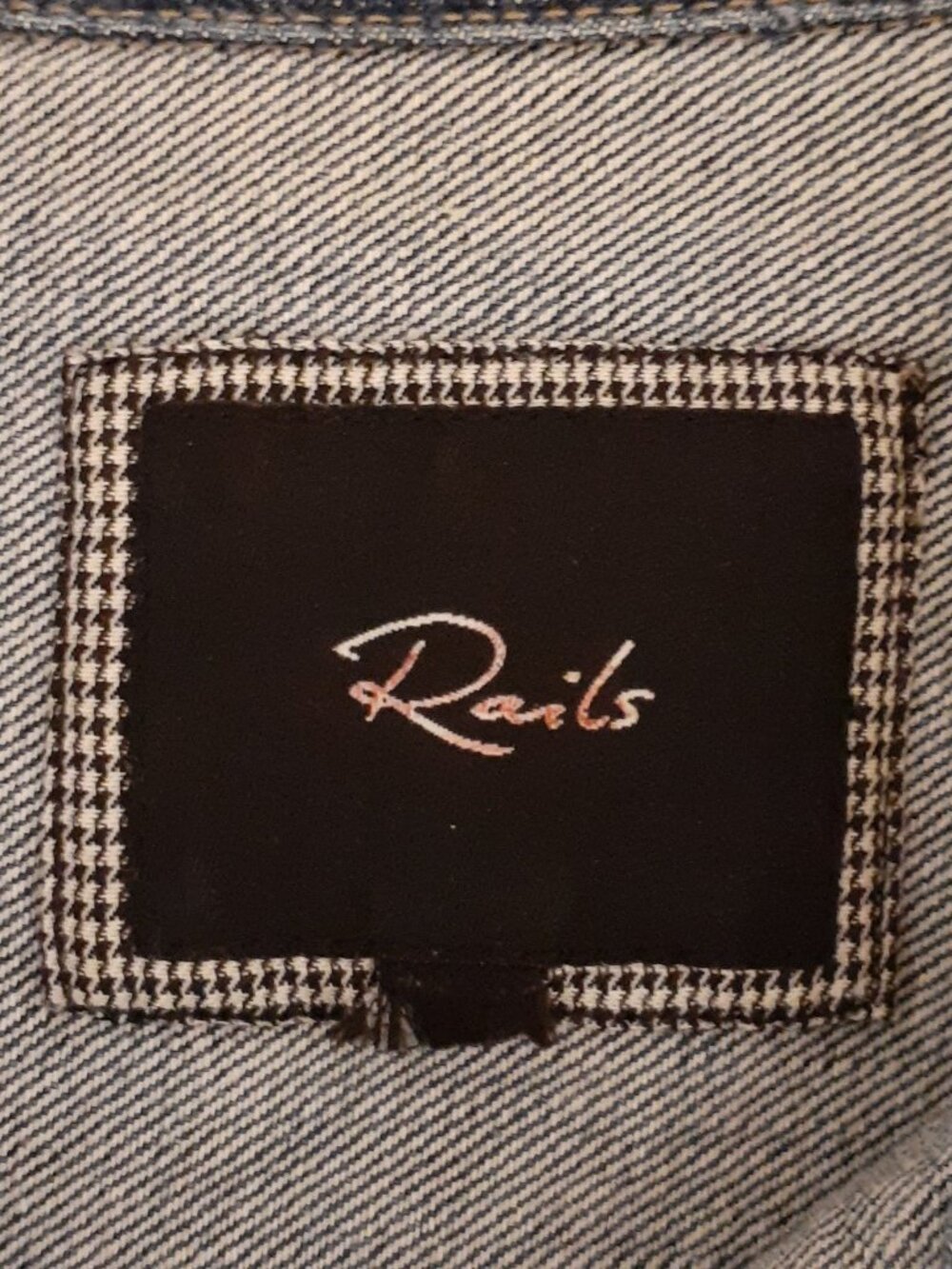 Rails Cropped Denim Jacket - Picture 3 of 15